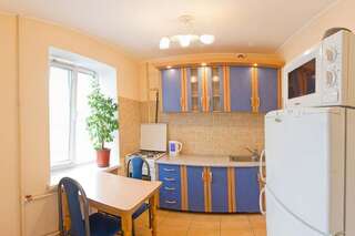 Апартаменты Kyiv apartment on Derevlyanskaya street close to the downtown Киев Апартаменты с балконом-8